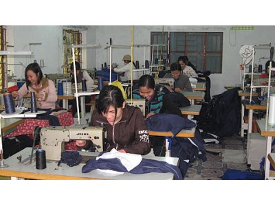 Xưởng may quần áo bảo hộ lao động giá rẻ tại TpHCM (Sài Gòn)