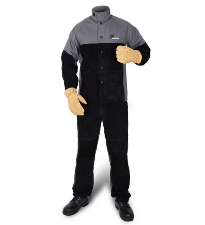 Đồng phục bảo hộ lao động chống nóng là từ chất liệu đặc biệt